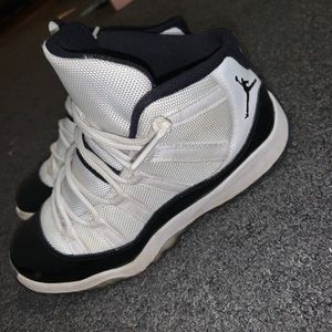 Jordan 11 retro (ps)